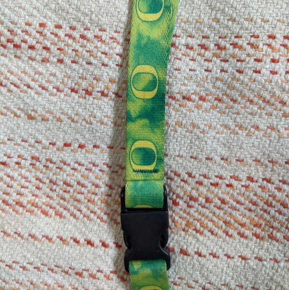 University of Oregon Lanyard - Picture 3 of 4